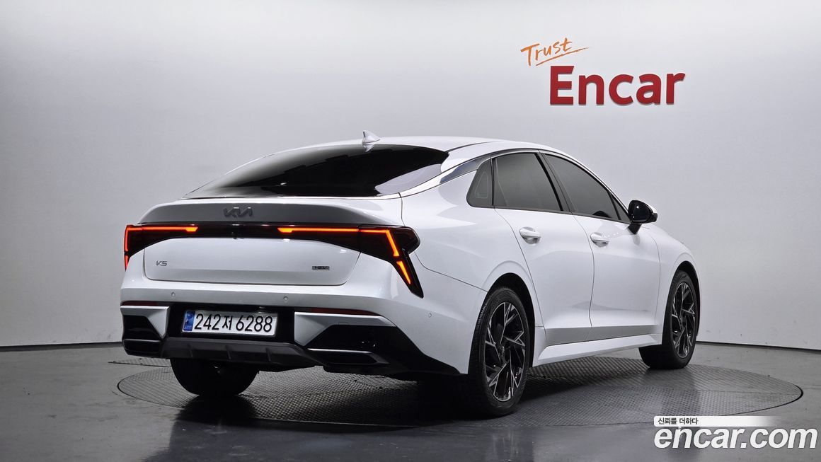 Kia K5 2024