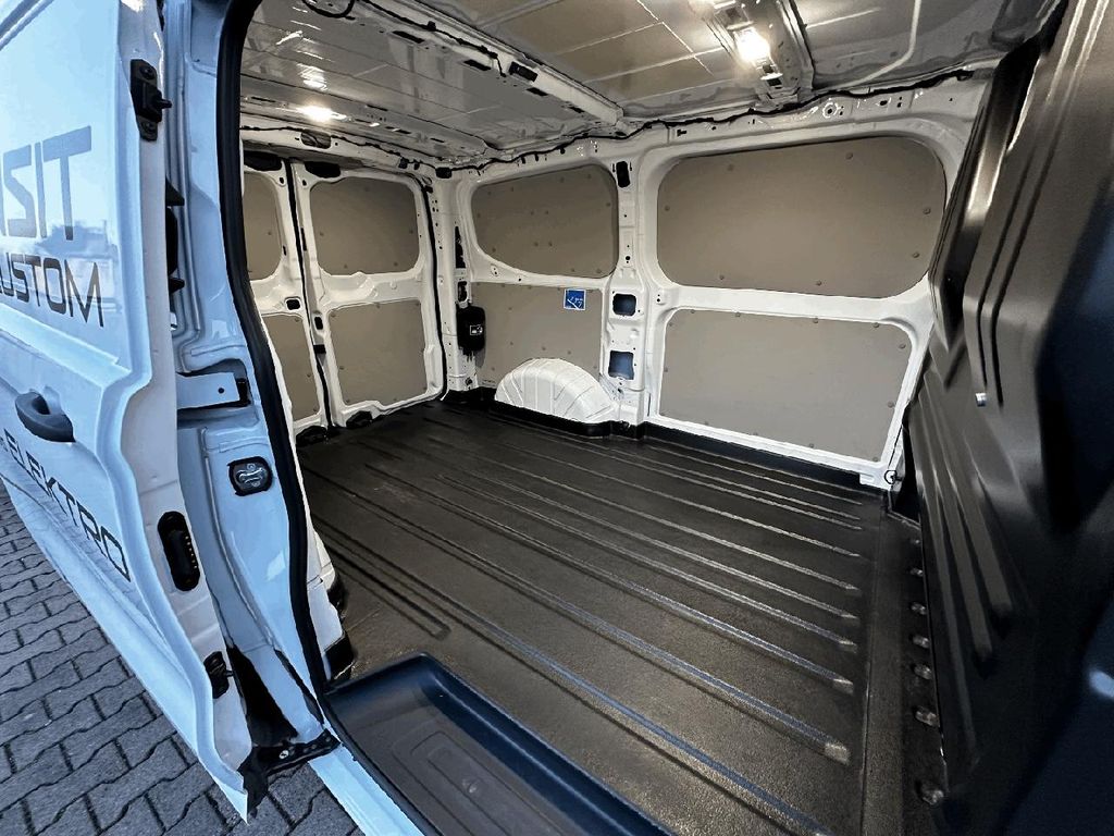 Ford Transit Custom 2025