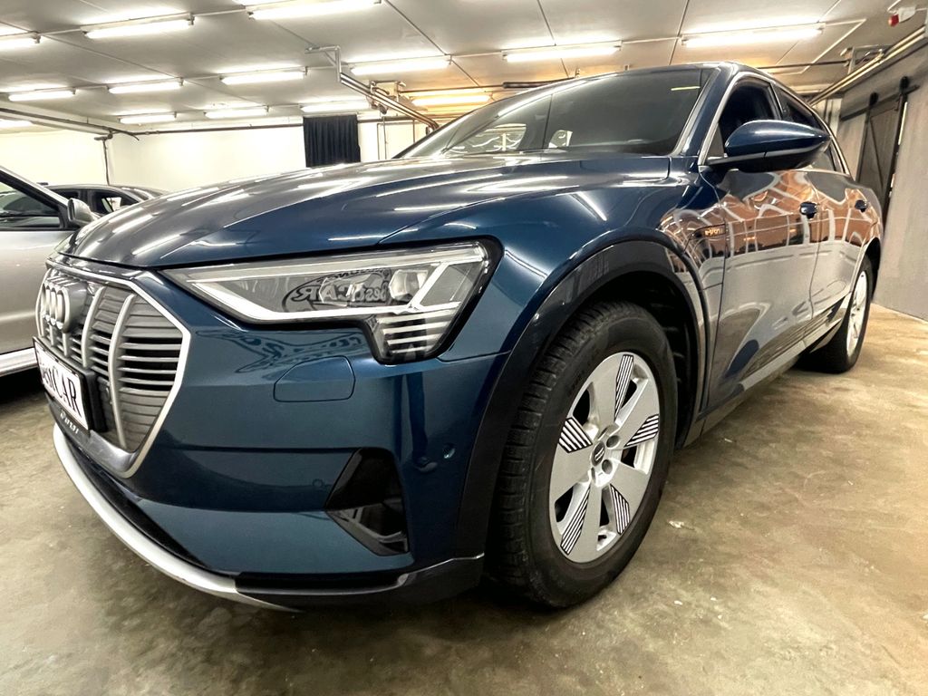 Audi e-tron 2019