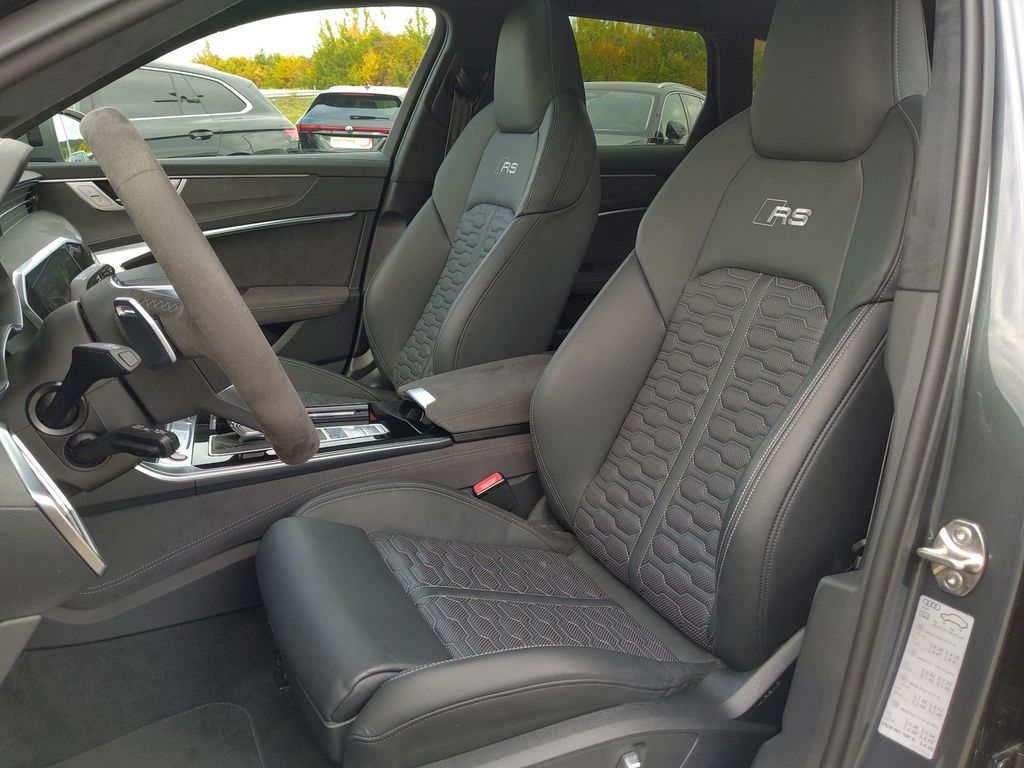 Audi RS6 2024