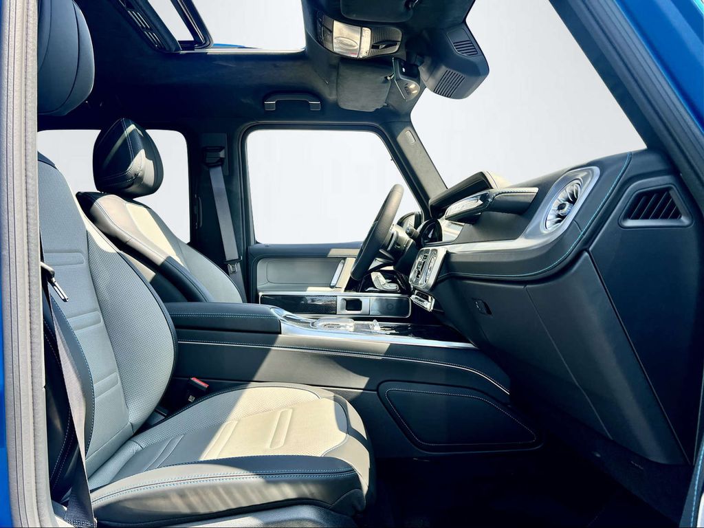 Mercedes-Benz G 580 2025