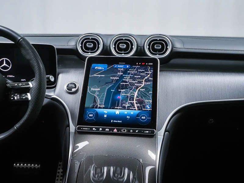 Mercedes-Benz GLC 300 2025