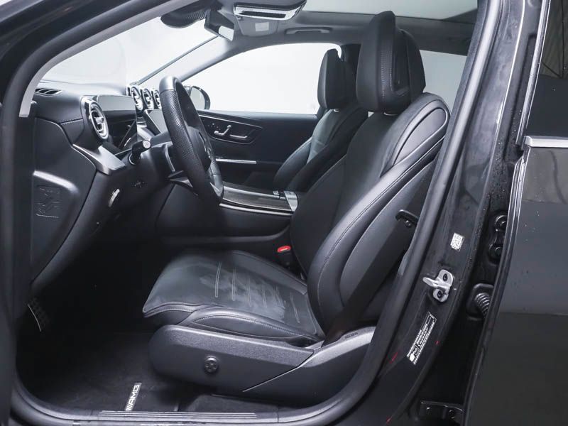 Mercedes-Benz GLC 300 2025