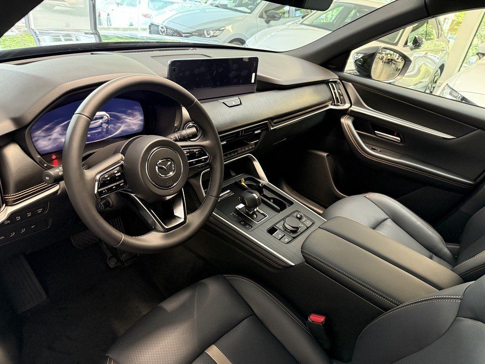 Mazda CX-60 2025
