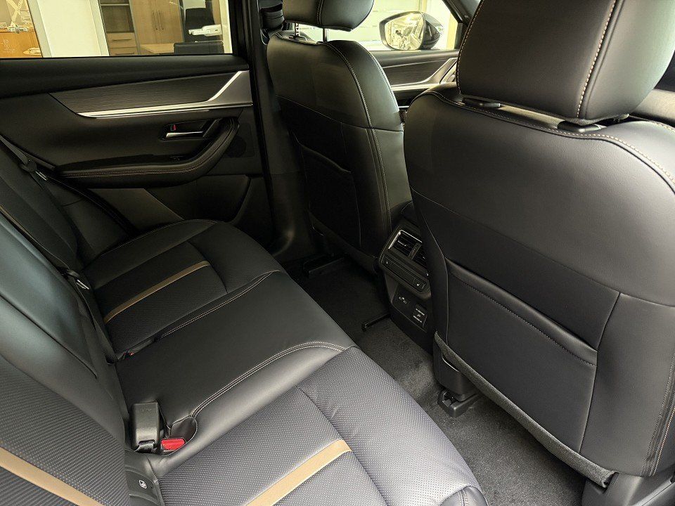 Mazda CX-60 2025