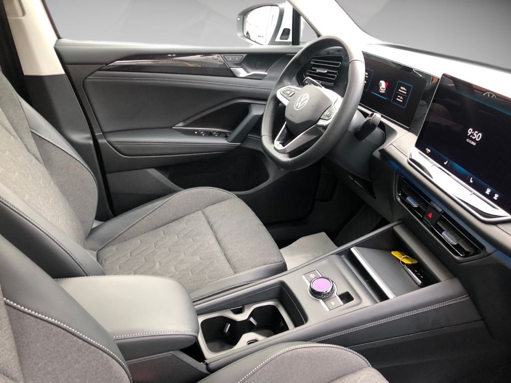 Volkswagen Tiguan 2024