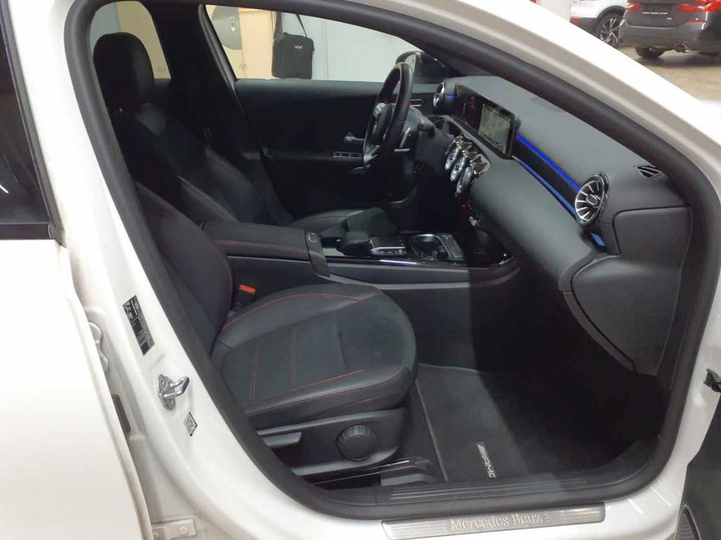 Mercedes-Benz A 220 2022