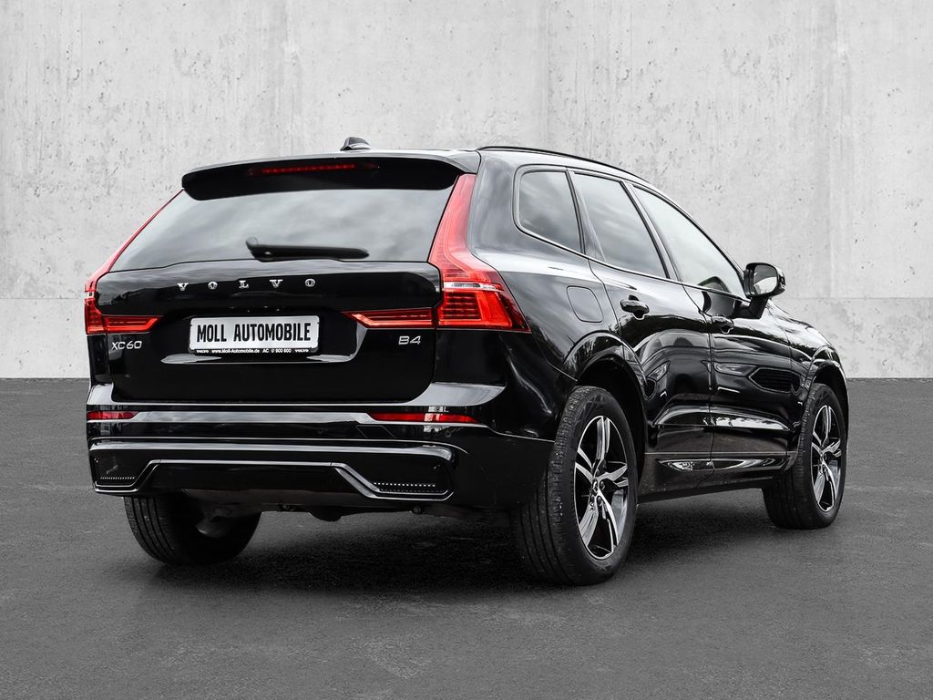 Volvo XC60 2022