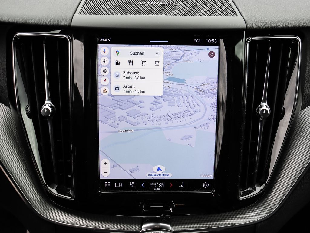 Volvo XC60 2022
