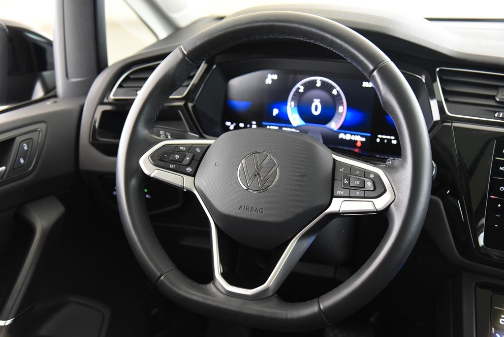 Volkswagen Touran 2024