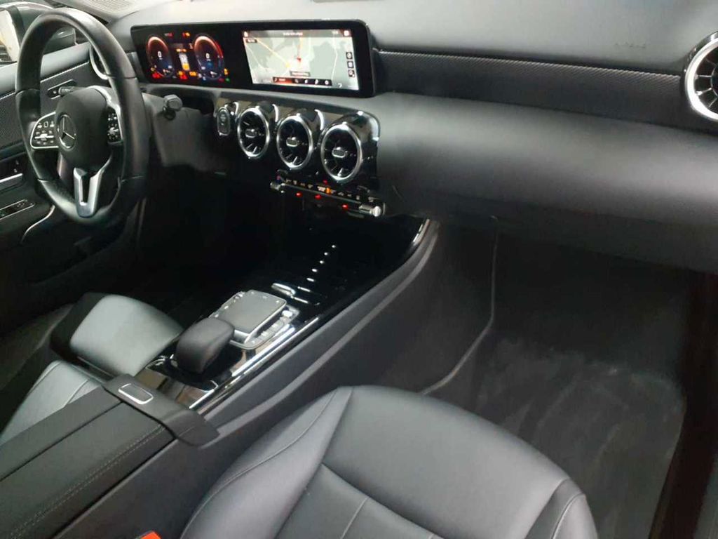 Mercedes-Benz A 250 2022