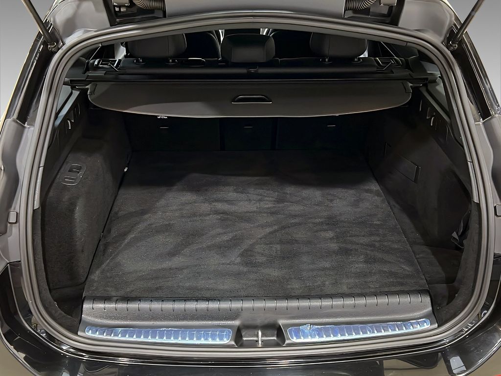 Mercedes-Benz C 300 2022