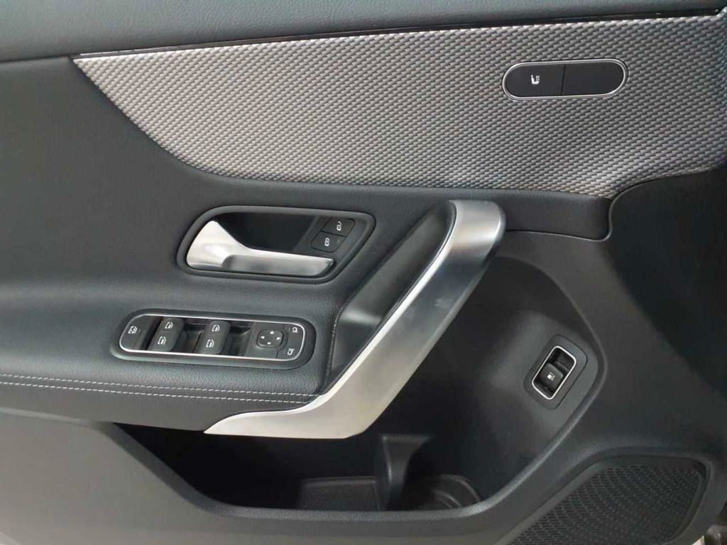 Mercedes-Benz A 250 2022