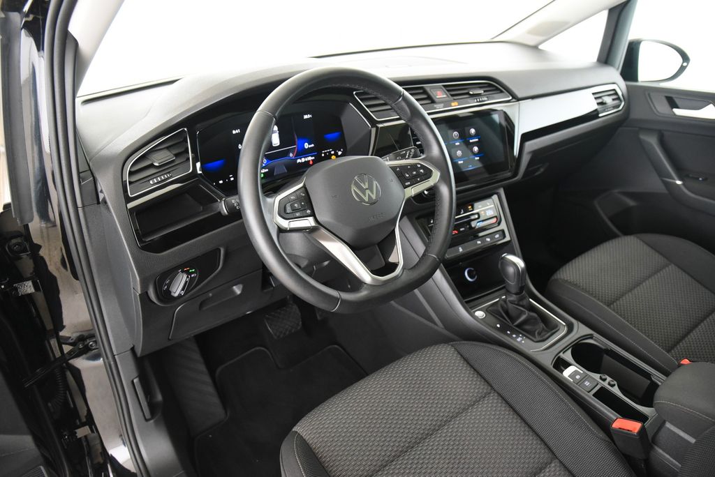 Volkswagen Touran 2024