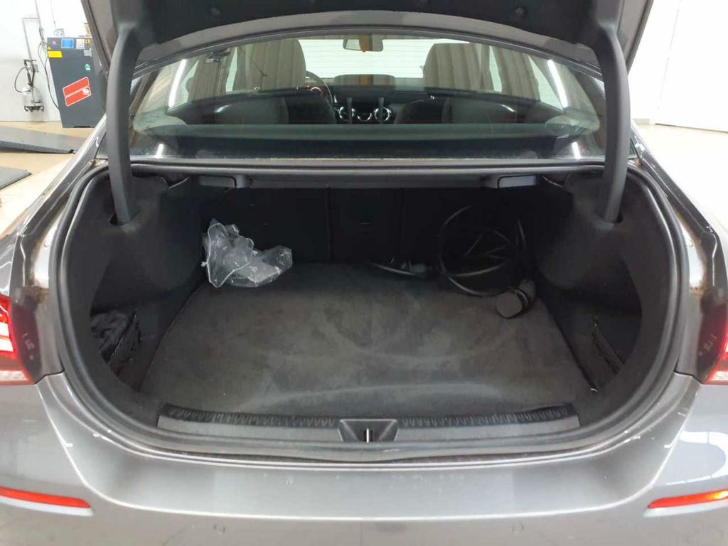 Mercedes-Benz A 250 2022