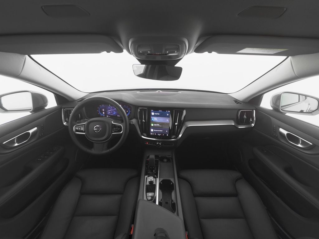 Volvo V60 Cross Country 2023