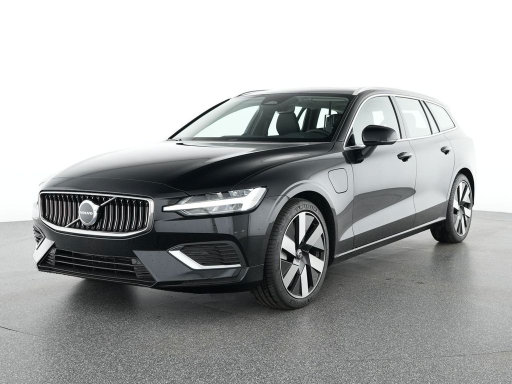 Volvo V60 2025