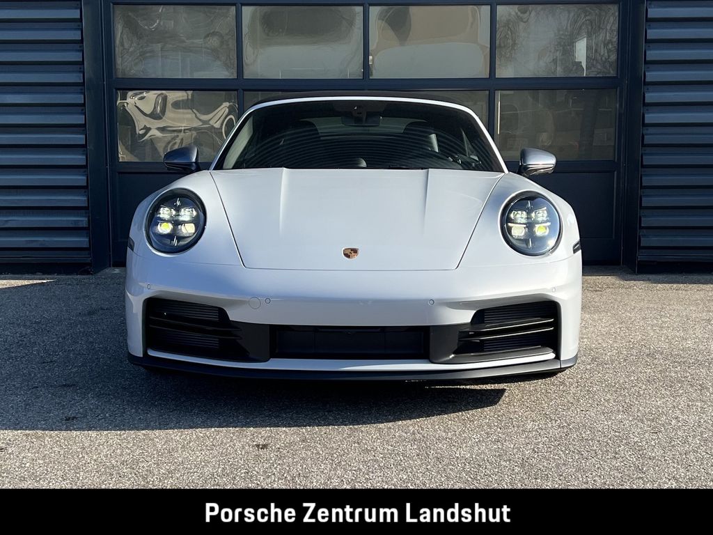 Porsche 992 2025