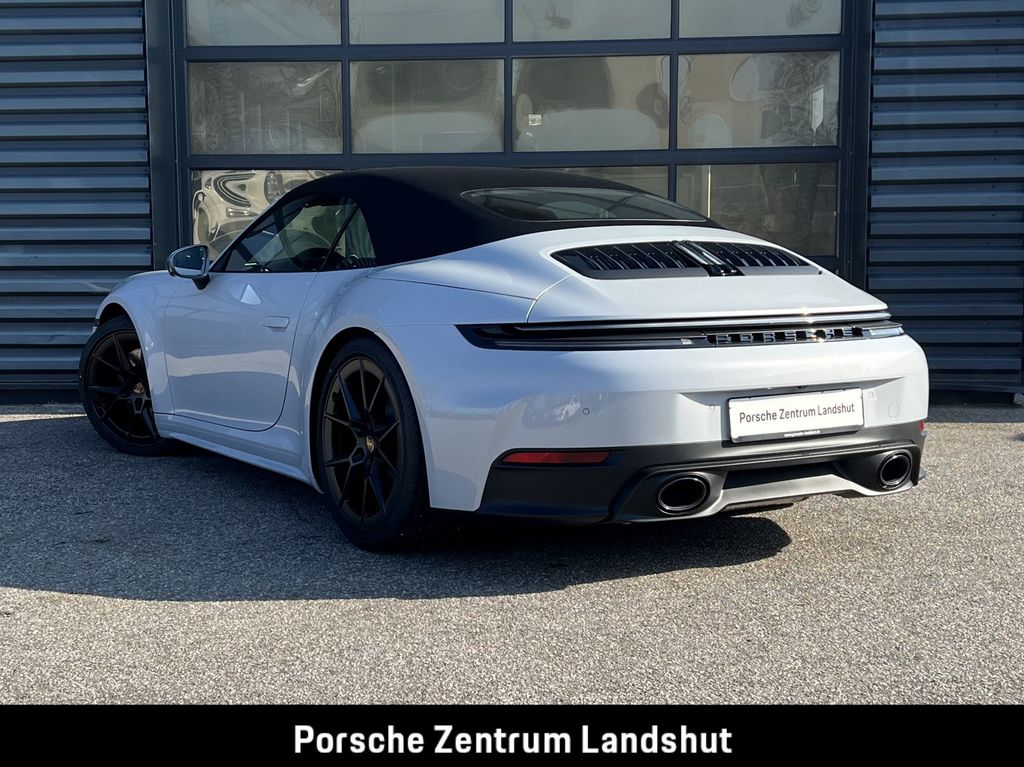 Porsche 992 2025