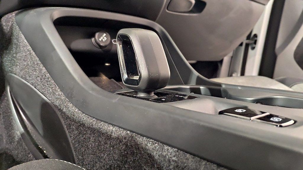 Volvo Other 2025