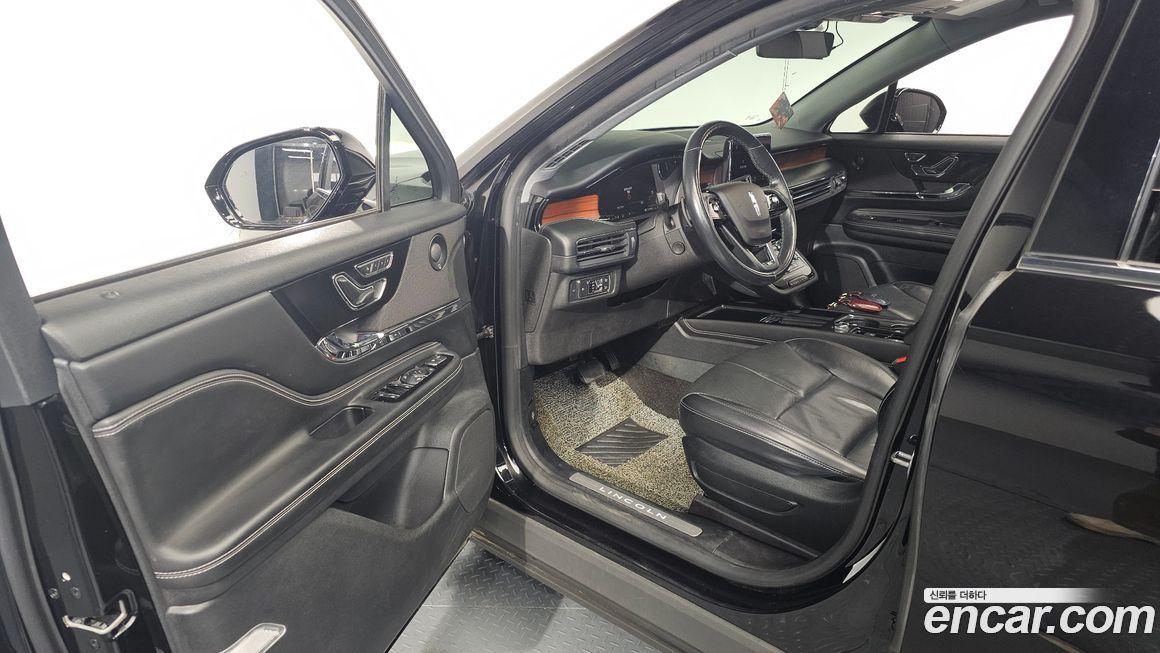 Lincoln Corsair 2020