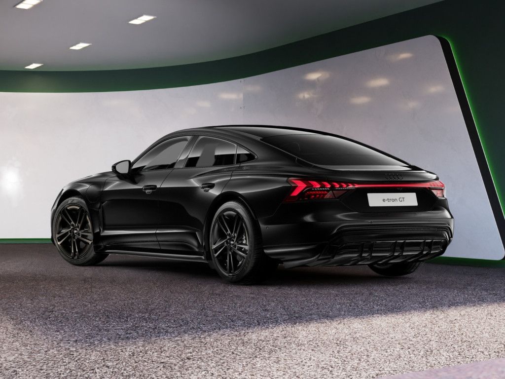 Audi e-tron GT 2024