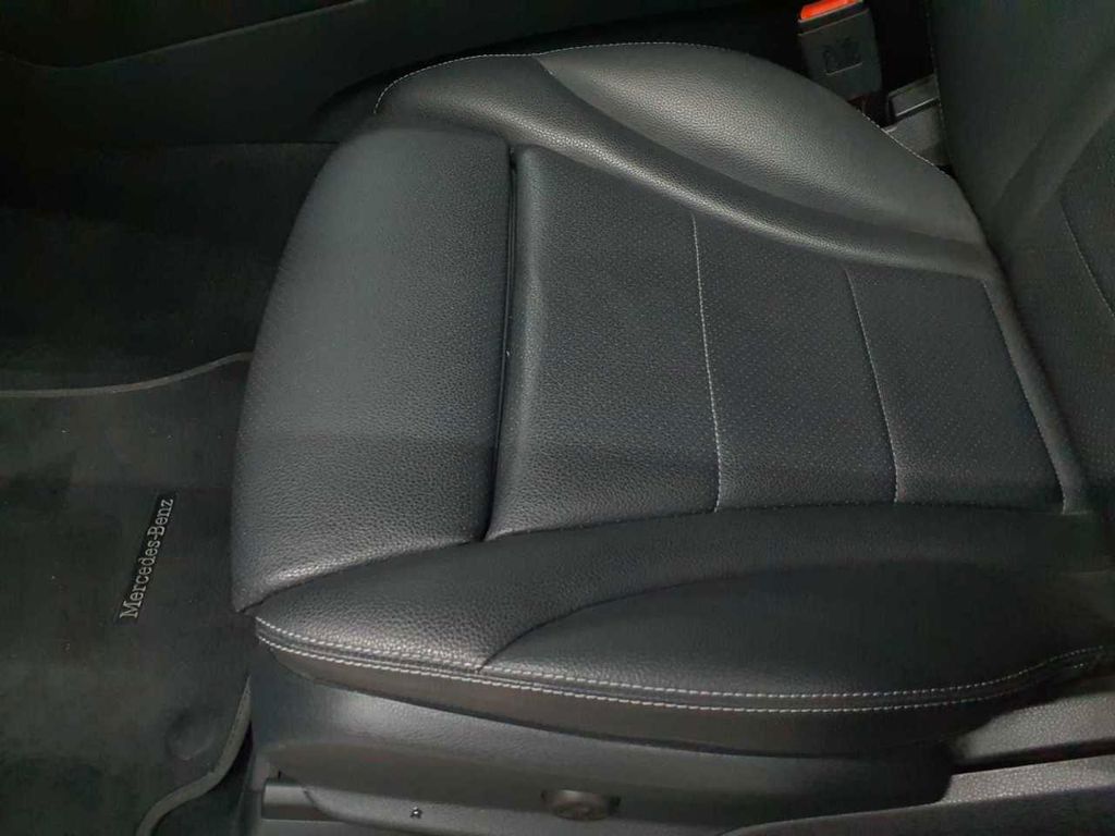 Mercedes-Benz GLC 300 2022