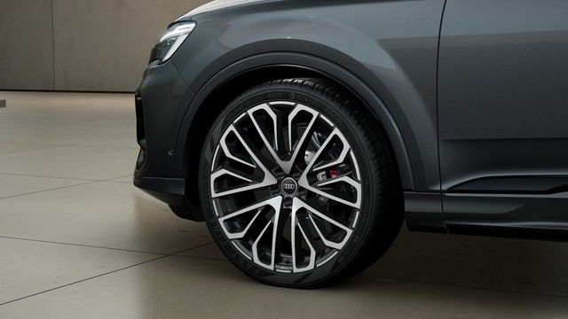 Audi SQ7 2025
