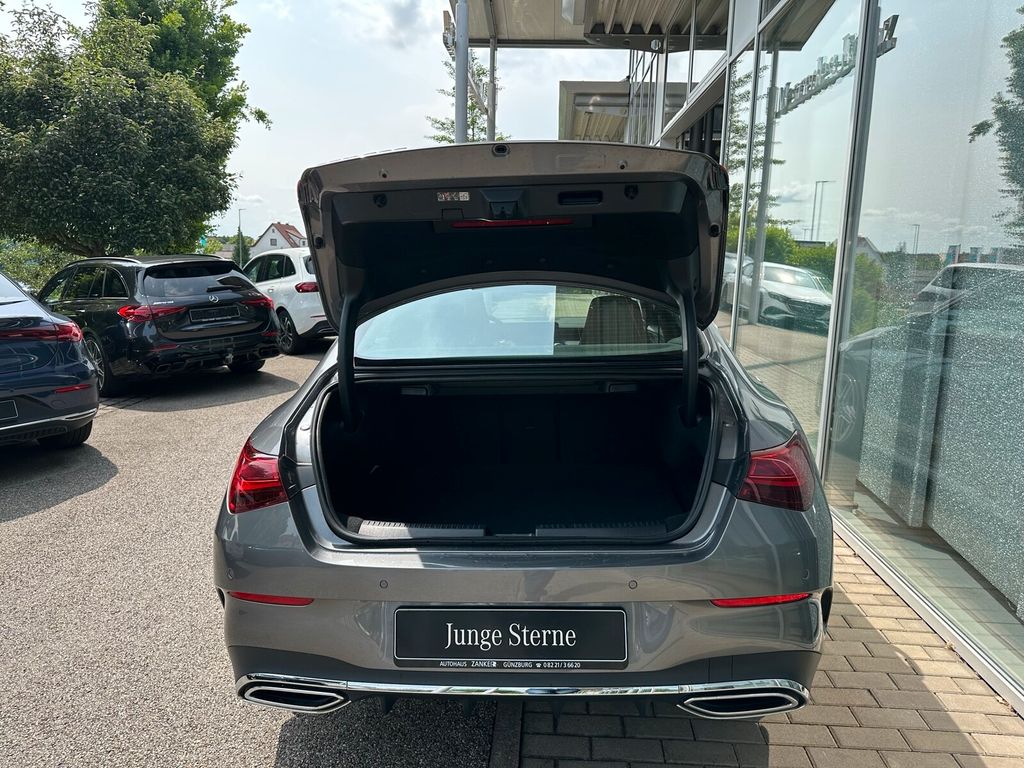 Mercedes-Benz CLA 200 2024