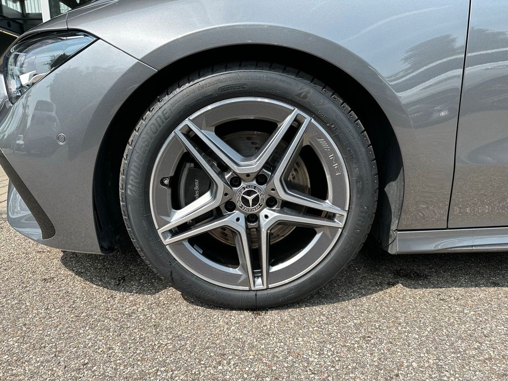 Mercedes-Benz CLA 200 2024