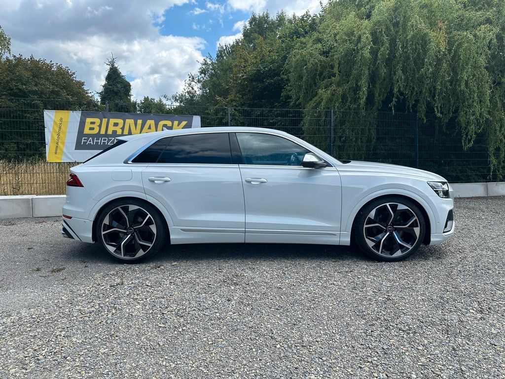 Audi SQ8 2022