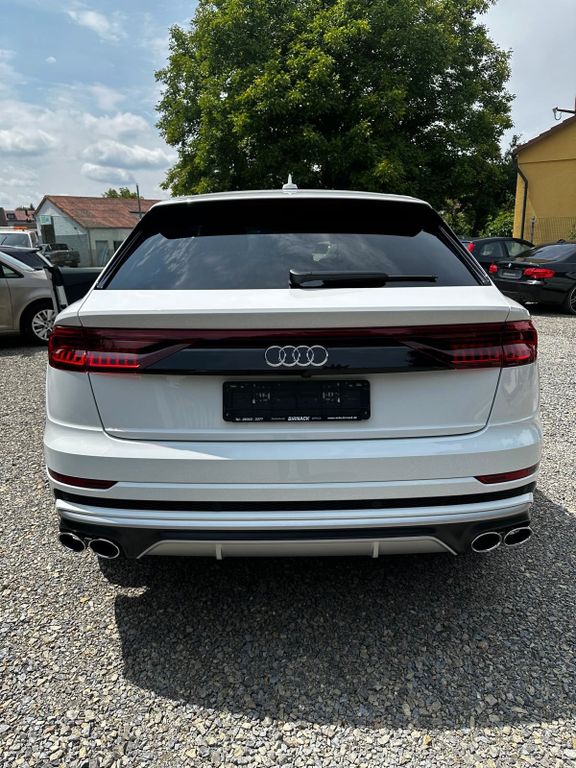 Audi SQ8 2022