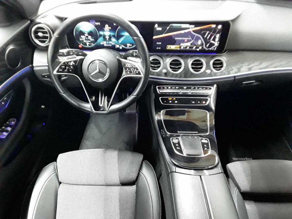 Mercedes-Benz E 300 2021