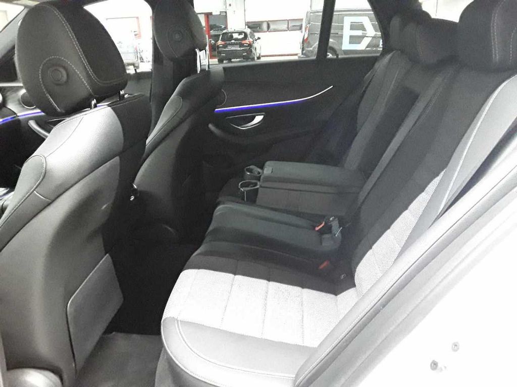 Mercedes-Benz E 300 2021