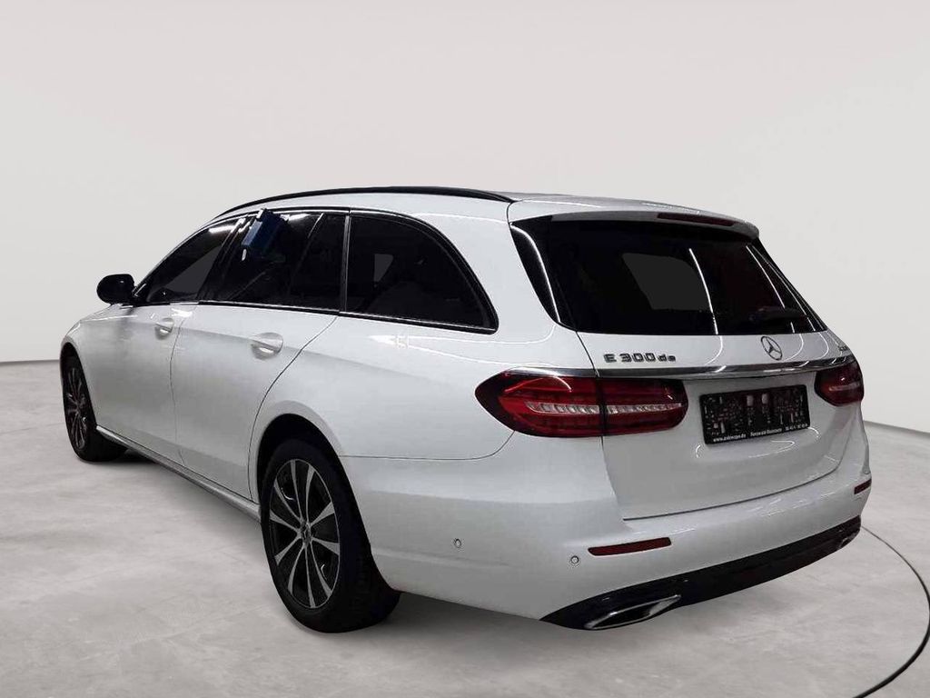 Mercedes-Benz E 300 2021