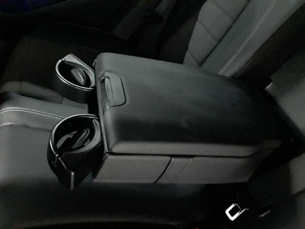 Mercedes-Benz E 300 2021