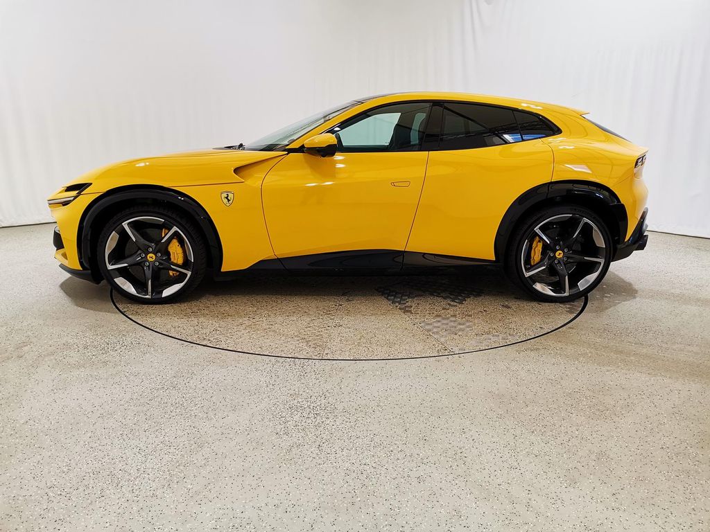 Ferrari Purosangue 2024