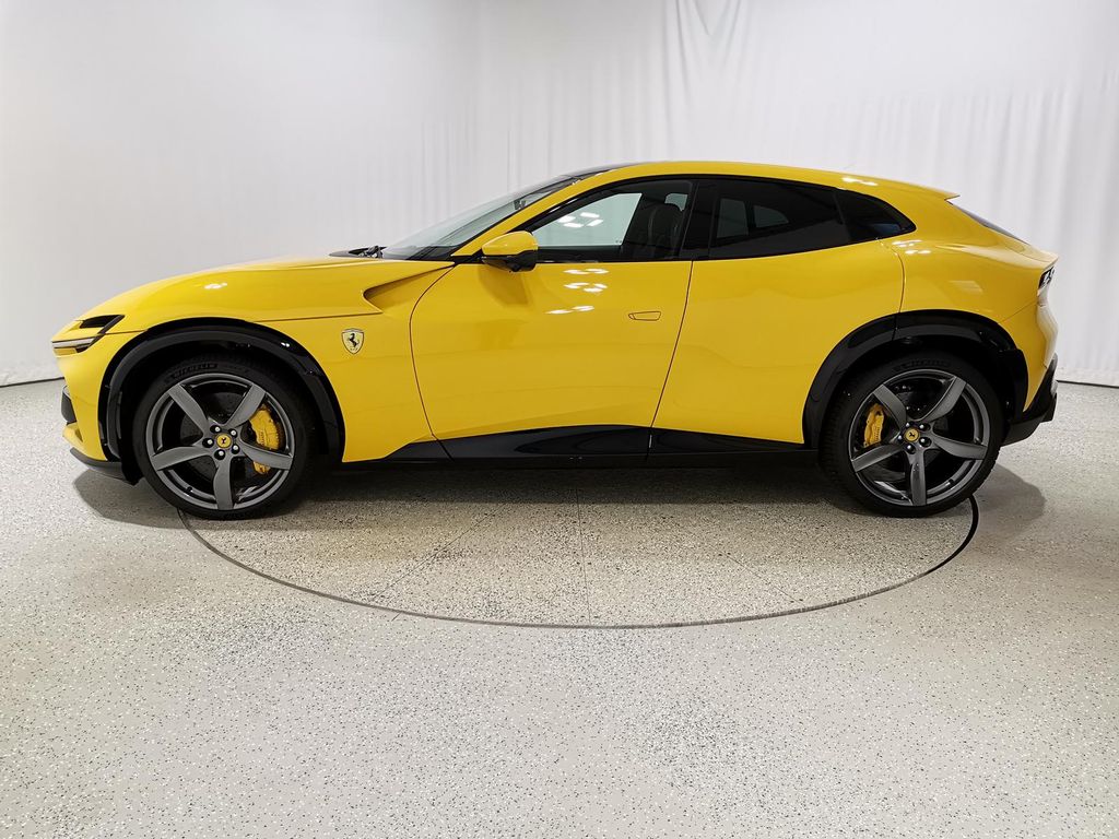 Ferrari Purosangue 2024