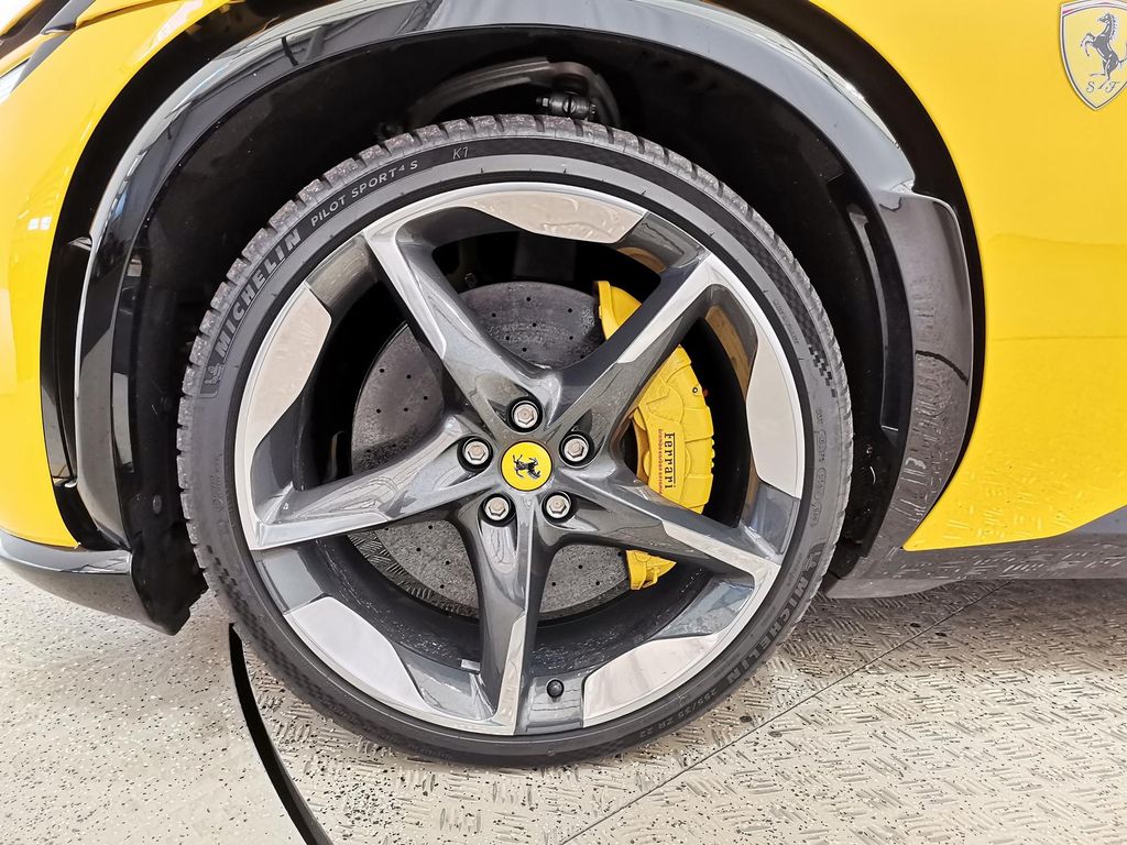 Ferrari Purosangue 2024