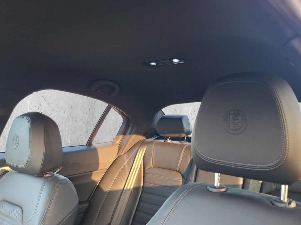 Alfa Romeo Giulia 2023