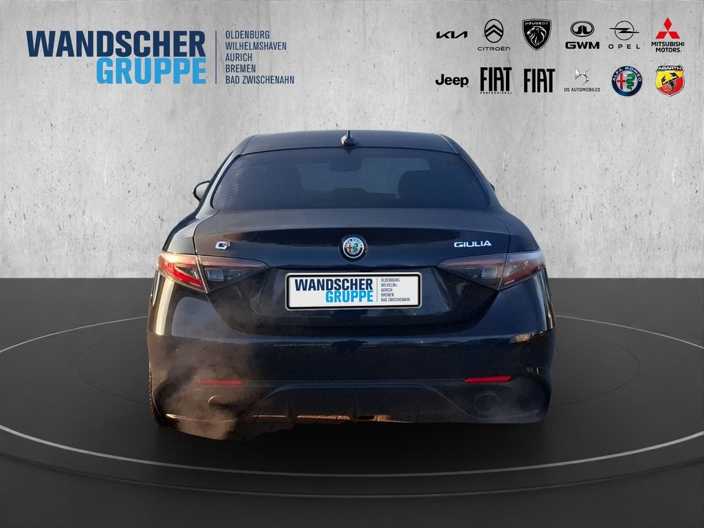 Alfa Romeo Giulia 2023