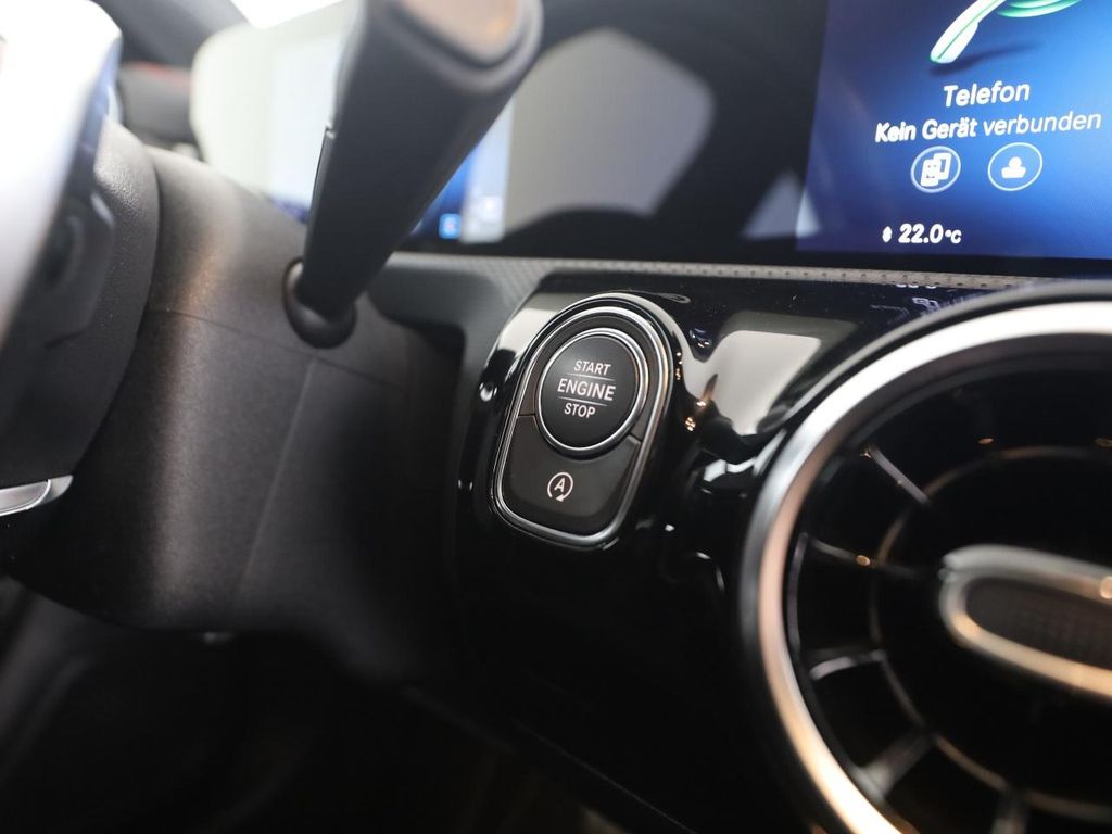 Mercedes-Benz CLA 200 2021