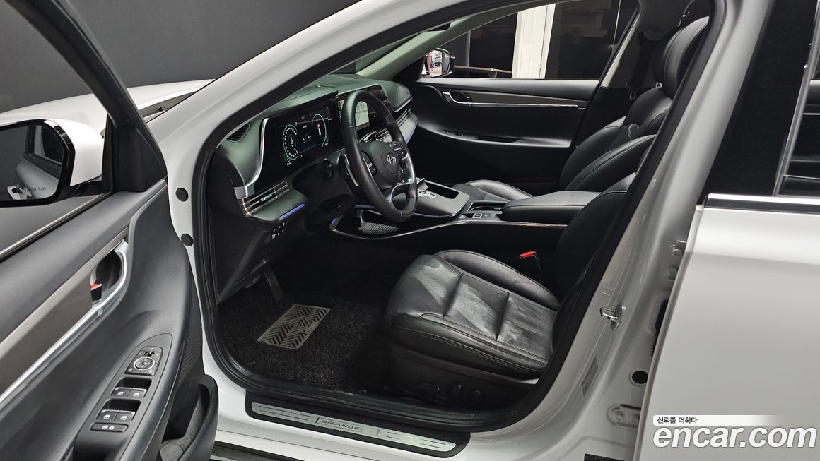 Hyundai Grandeur 2022