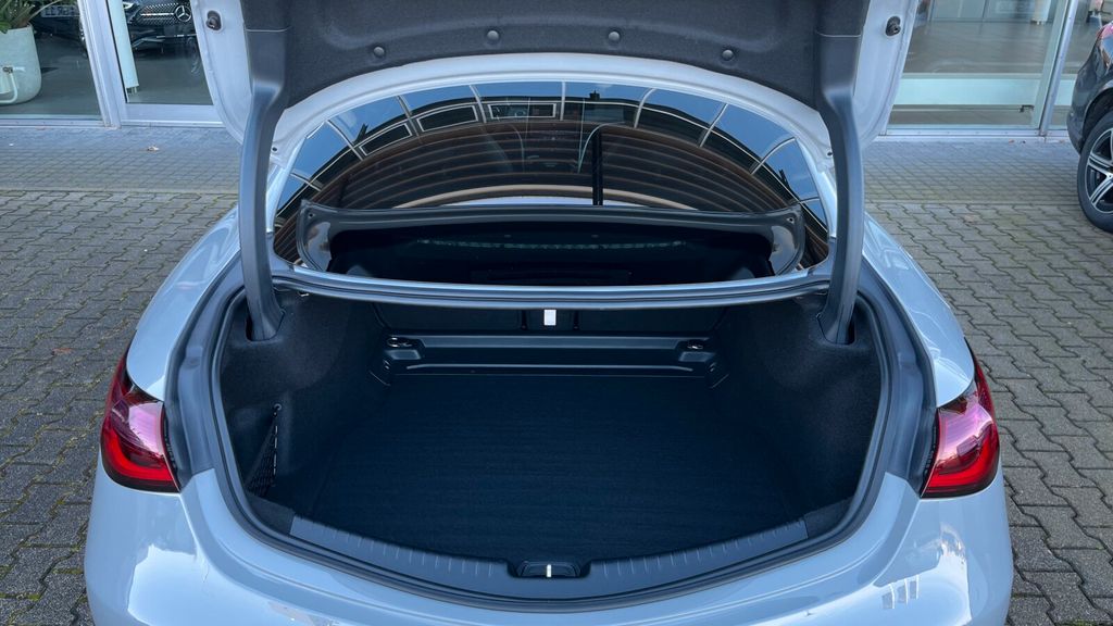 Mercedes-Benz CLE 200 2024