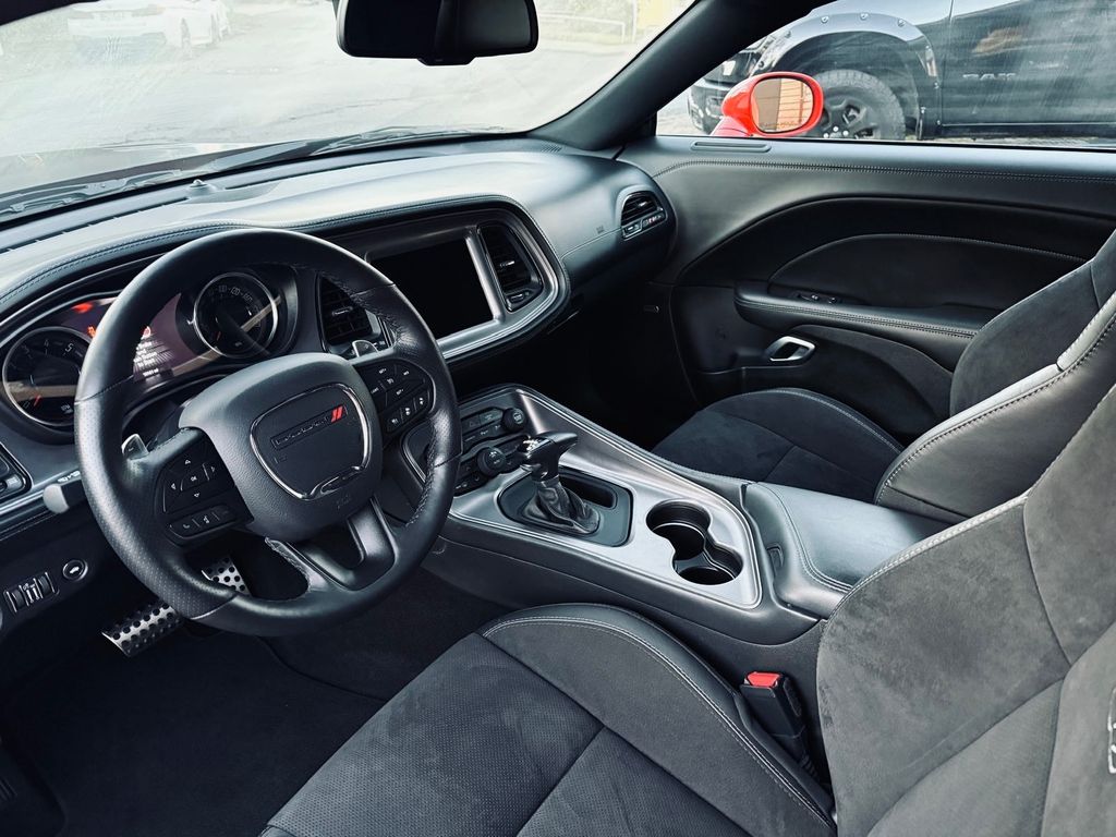 Dodge Challenger 2023