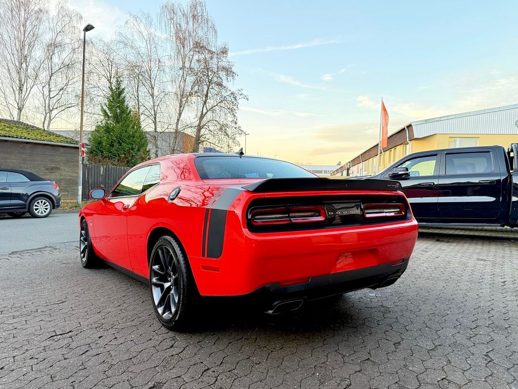 Dodge Challenger 2023
