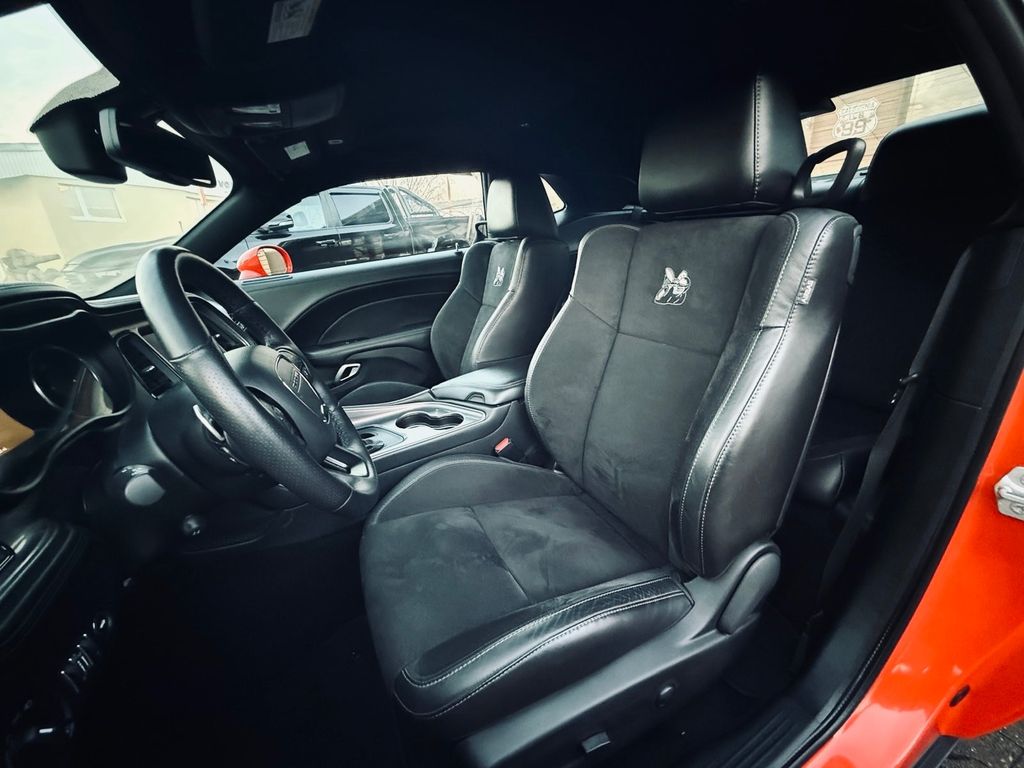 Dodge Challenger 2023