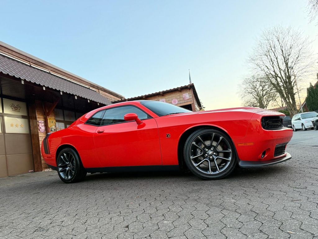 Dodge Challenger 2023