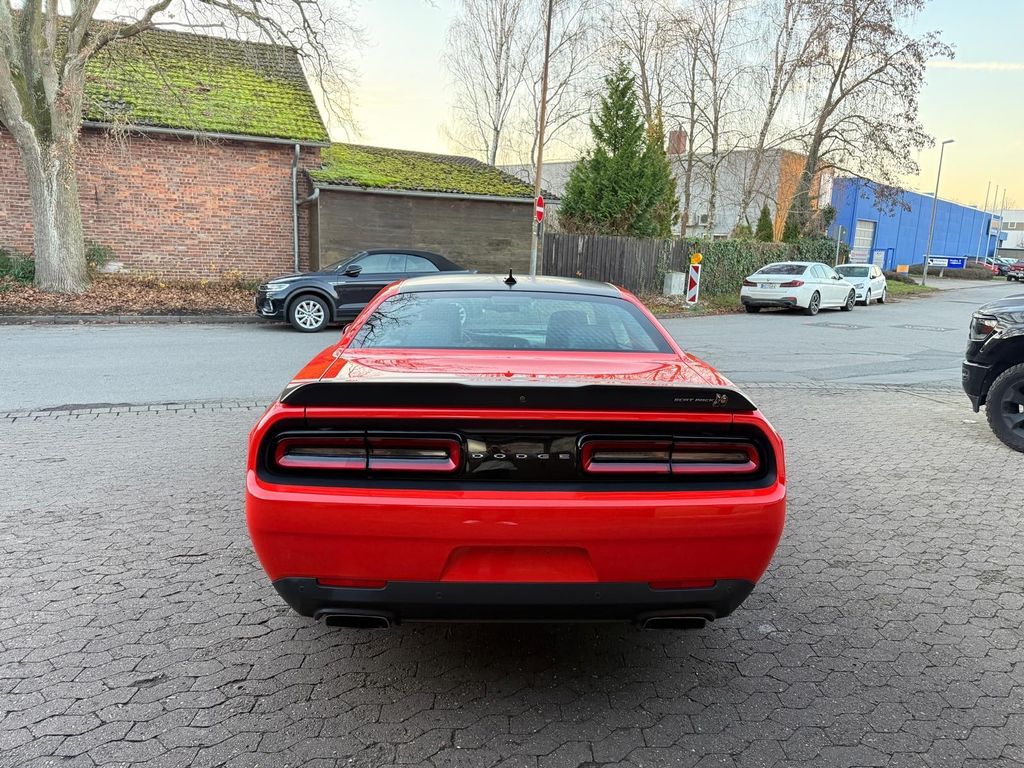 Dodge Challenger 2023