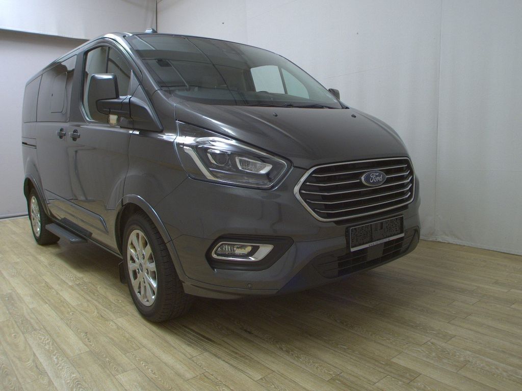 Ford Tourneo Custom 2022